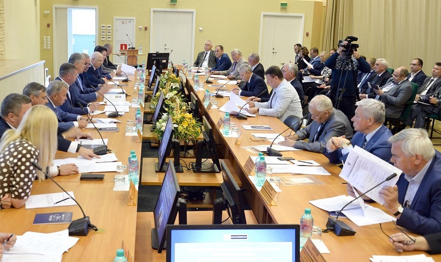 «Предприятиям ОПК нужна вторая нога – производство рыночно ориентированной продукции» 1 «Предприятиям ОПК нужна вторая нога – производство рыночно ориентированной продукции» 1