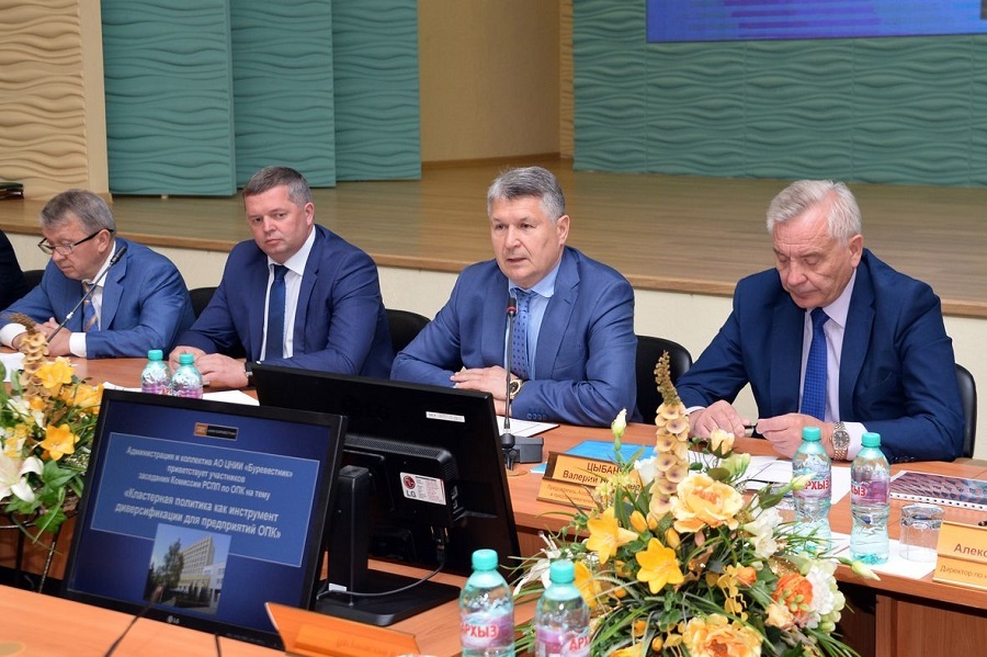 «Предприятиям ОПК нужна вторая нога – производство рыночно ориентированной продукции» 2 «Предприятиям ОПК нужна вторая нога – производство рыночно ориентированной продукции» 2