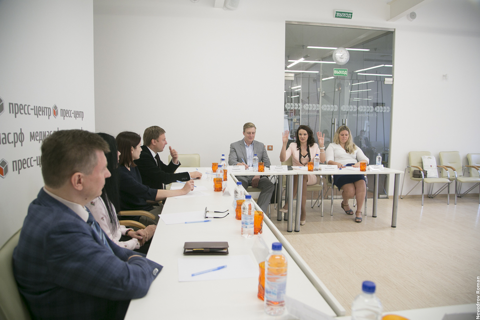 Криптовалюта и истории о стартапах: «Деловой квартал» провел круглый стол с банкирами 6 Криптовалюта и истории о стартапах: «Деловой квартал» провел круглый стол с банкирами 6