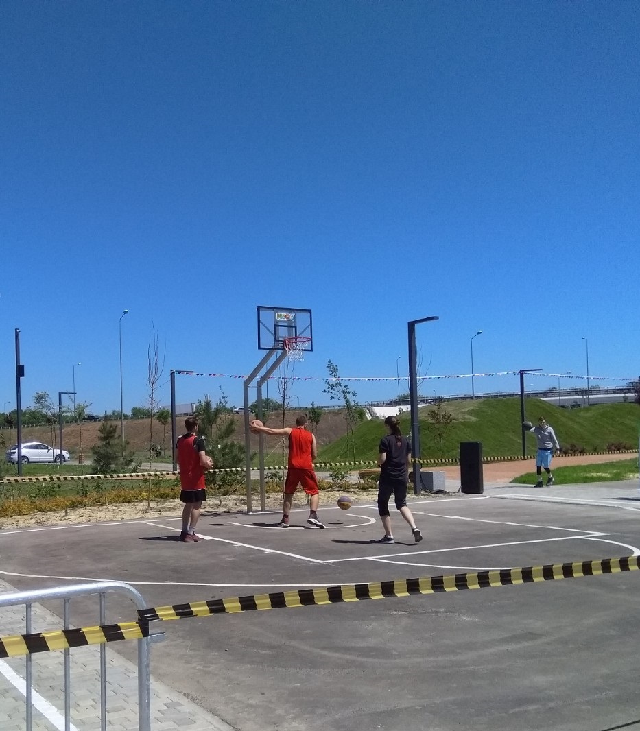 ТЦ «Мега» открыл под Ростовом новый парк за 40 млн руб. 2 ТЦ «Мега» открыл под Ростовом новый парк за 40 млн руб. 2