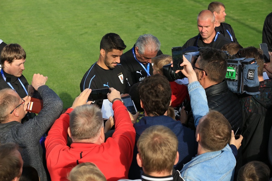 «Чувствуем себя как дома». Сборная Уругвая провела тренировку в спортцентре «Борский».ФОТО 3 «Чувствуем себя как дома». Сборная Уругвая провела тренировку в спортцентре «Борский».ФОТО 3