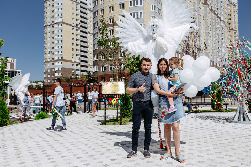 В микрорайоне «Красный Аксай» новоселье отпраздновали 545 семей 1 В микрорайоне «Красный Аксай» новоселье отпраздновали 545 семей 1