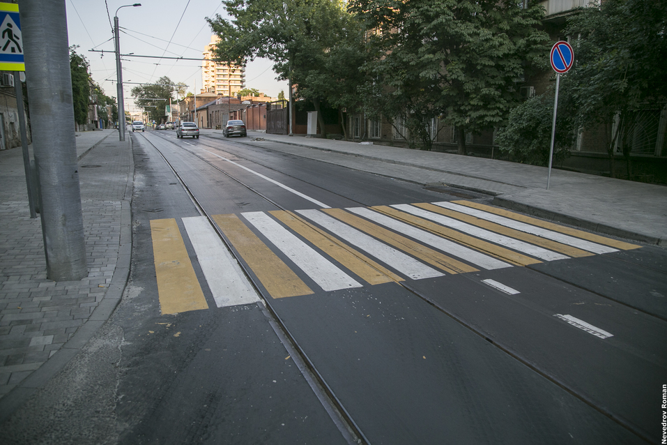 И снова нет: Реконструкцию улицы Станиславского в Ростове вновь не успели закончить в срок 6 И снова нет: Реконструкцию улицы Станиславского в Ростове вновь не успели закончить в срок 6