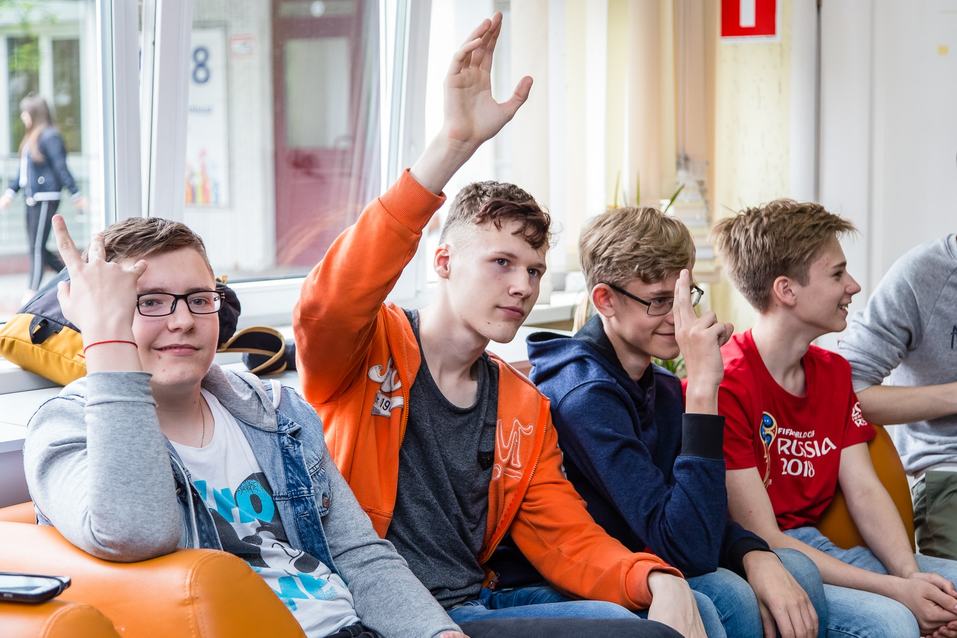 Школьники Новосибирска проведут первую в городе бизнес-ярмарку 6 Школьники Новосибирска проведут первую в городе бизнес-ярмарку 6