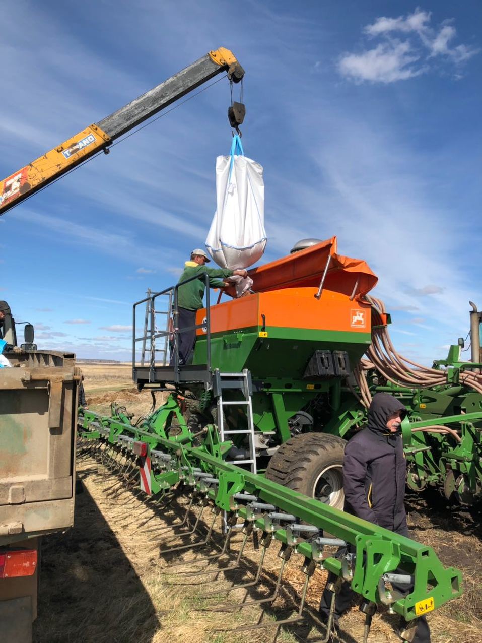 «Треть посевов — не сортовые семена, а мусор» — Дмитрий Пырсиков, «Чебаркульская птица» 1 «Треть посевов — не сортовые семена, а мусор» — Дмитрий Пырсиков, «Чебаркульская птица» 1