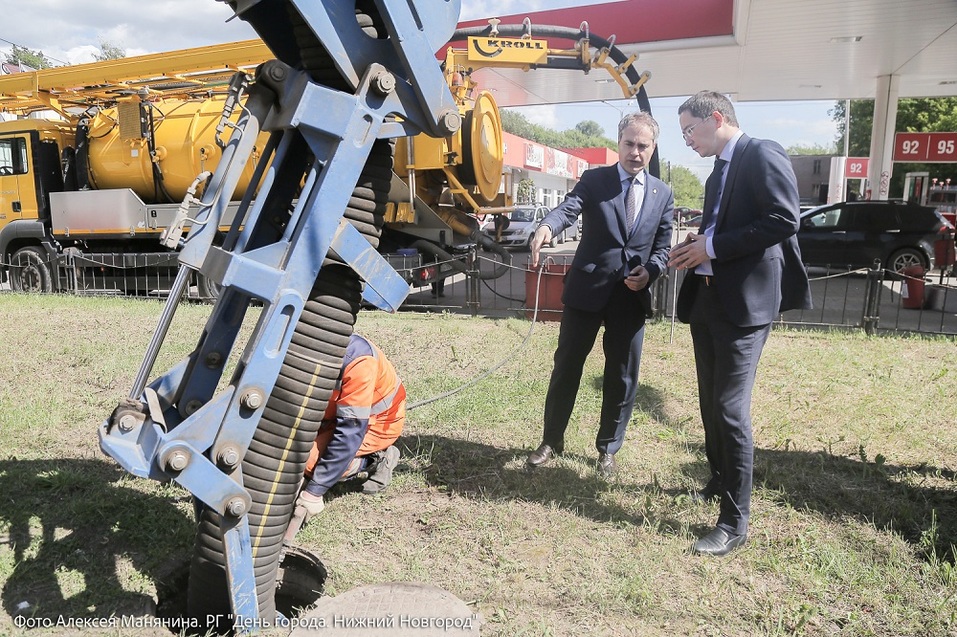 Найдены причины скопления дождевой воды на пересечении улиц Белинского и Ковалихинской 1 Найдены причины скопления дождевой воды на пересечении улиц Белинского и Ковалихинской 1