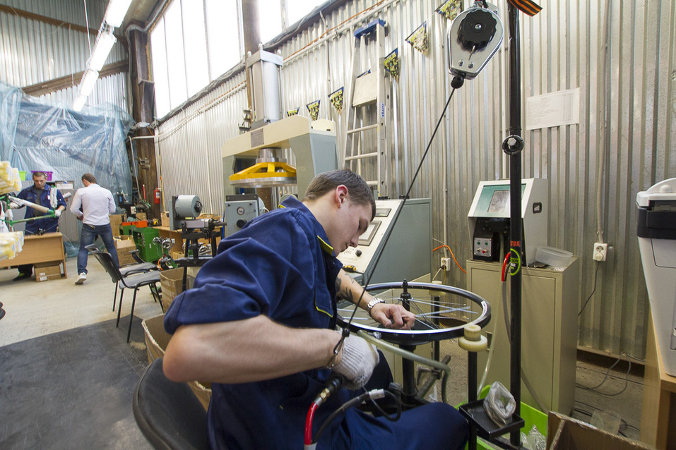 «Проверяю игрушки на внуке». Как «Сима-Ленд» производит мыльные пузыри и велосипеды 10 «Проверяю игрушки на внуке». Как «Сима-Ленд» производит мыльные пузыри и велосипеды 10