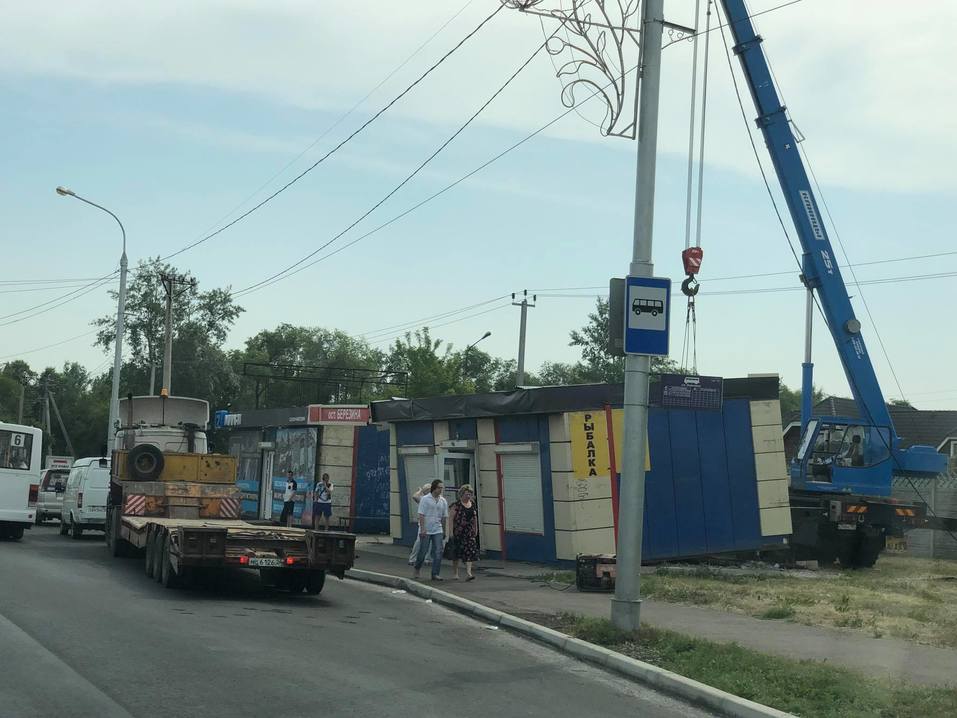 В Красноярске продолжается снос павильонов. Теперь уже на окраинах города 1 В Красноярске продолжается снос павильонов. Теперь уже на окраинах города 1