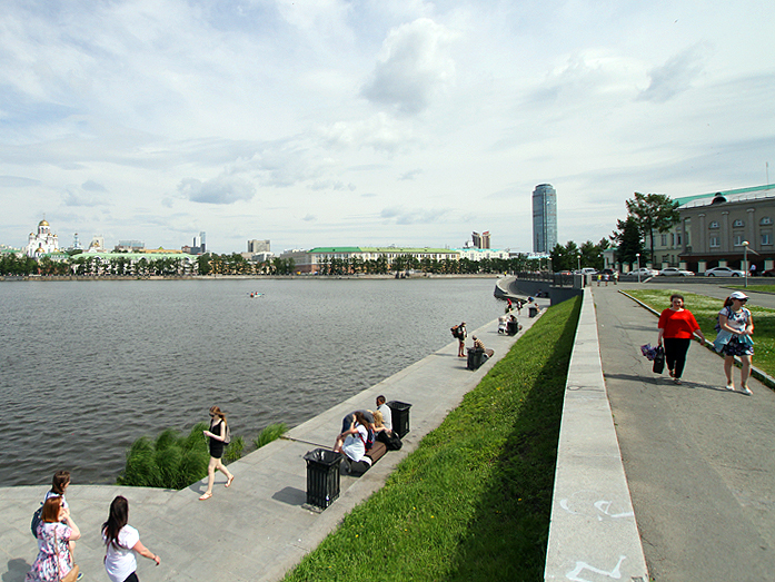 От Вики Цыгановой до Эмира Кустурицы. Кого послушать и куда сходить на Ural Music Night 1 От Вики Цыгановой до Эмира Кустурицы. Кого послушать и куда сходить на Ural Music Night 1