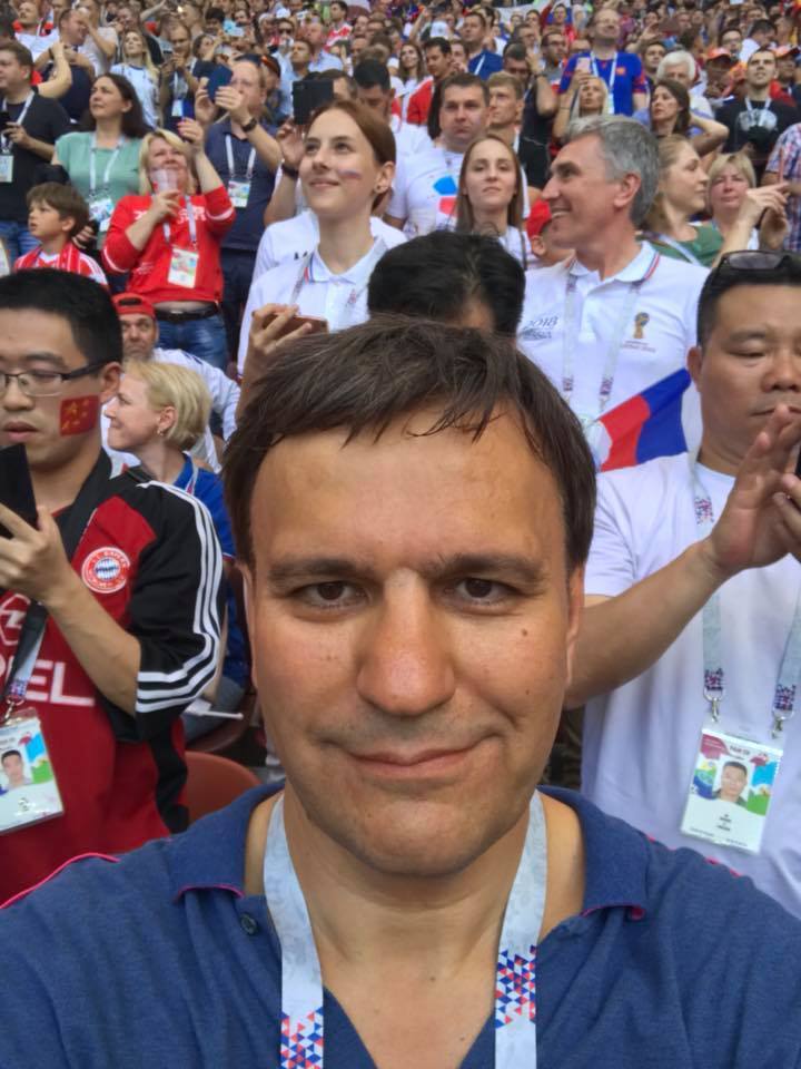 «Спасибо за настроение чуда». Красноярцы празднуют победу Сборной России по футболу 2 «Спасибо за настроение чуда». Красноярцы празднуют победу Сборной России по футболу 2