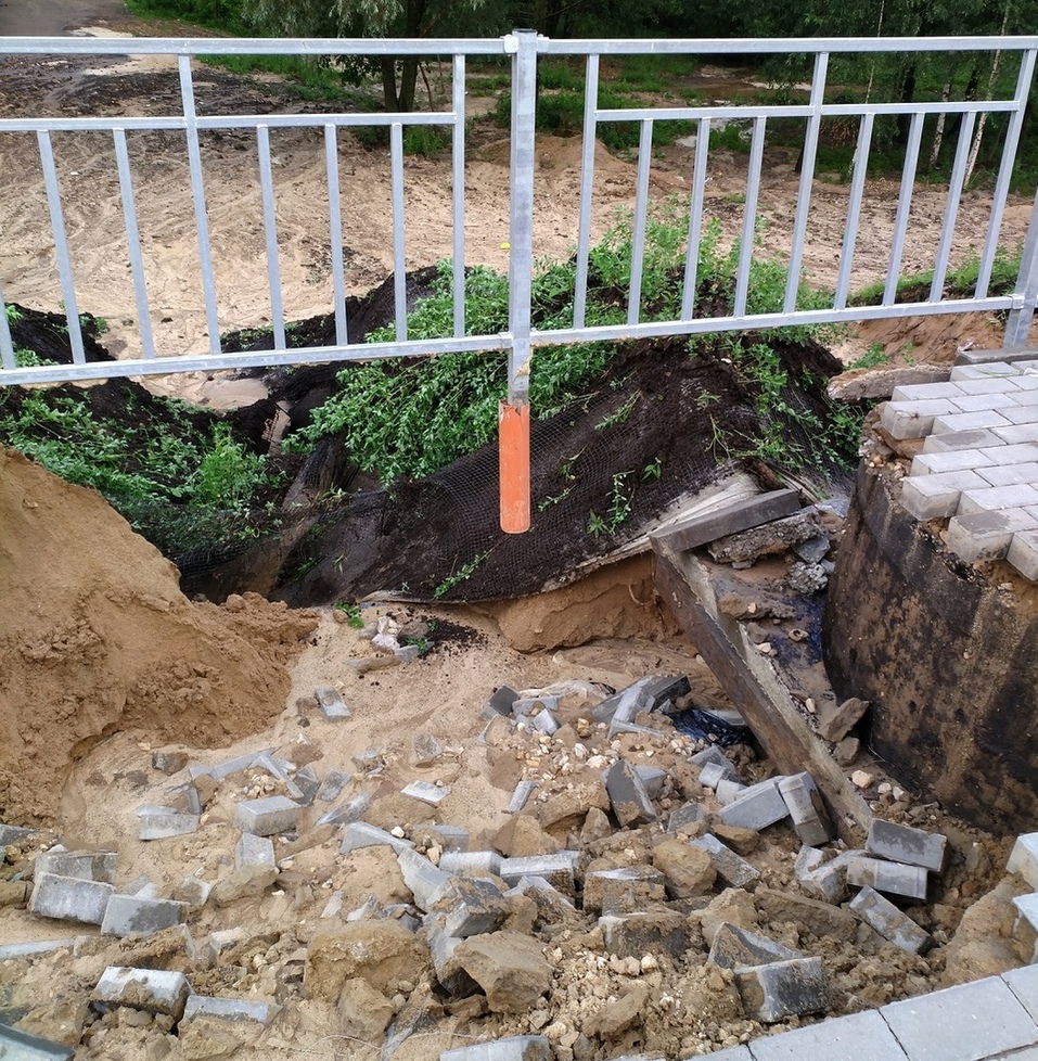 Новая набережная у стадиона не прошла проверку дождем 1 Новая набережная у стадиона не прошла проверку дождем 1