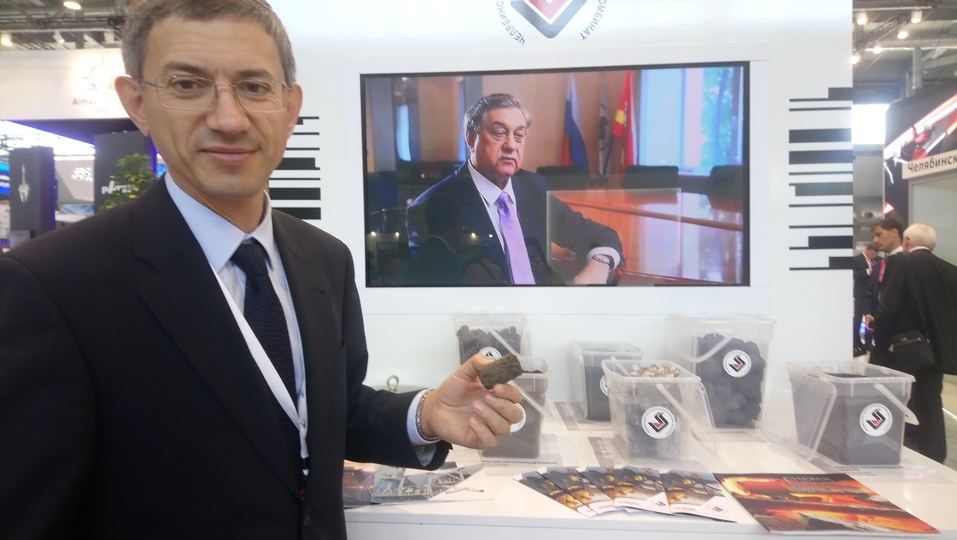 Роскошь РМК, тусовка ЧТПЗ и урбан-лавки. Каким Южный Урал выглядит на «Иннопроме» 6 Роскошь РМК, тусовка ЧТПЗ и урбан-лавки. Каким Южный Урал выглядит на «Иннопроме» 6