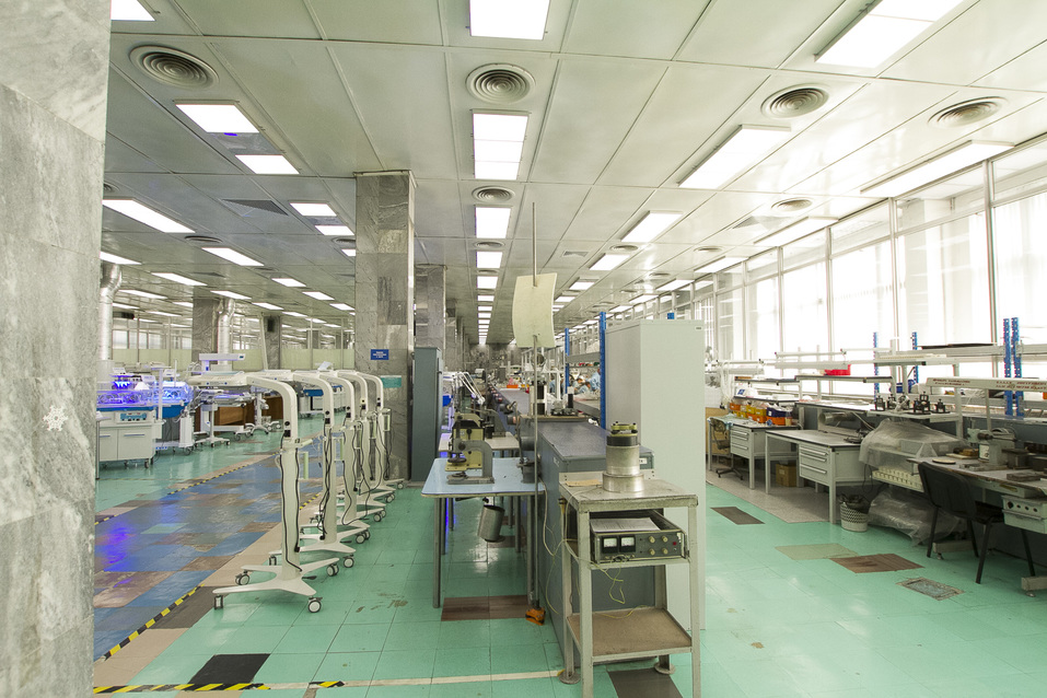 Как заработать на первой помощи. На улицах и в метро установят уральские дефибрилляторы 2 Как заработать на первой помощи. На улицах и в метро установят уральские дефибрилляторы 2