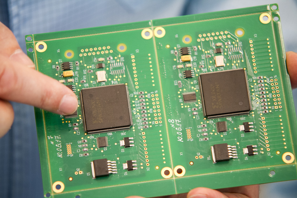 Как заработать на первой помощи. На улицах и в метро установят уральские дефибрилляторы 11 Как заработать на первой помощи. На улицах и в метро установят уральские дефибрилляторы 11