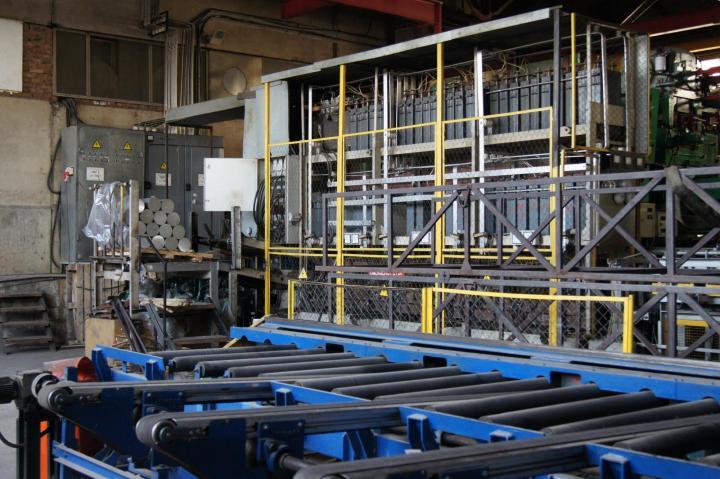 Площадка завода по выпуску алюминиевого профиля выставлена на продажу в Красноярске 1 Площадка завода по выпуску алюминиевого профиля выставлена на продажу в Красноярске 1