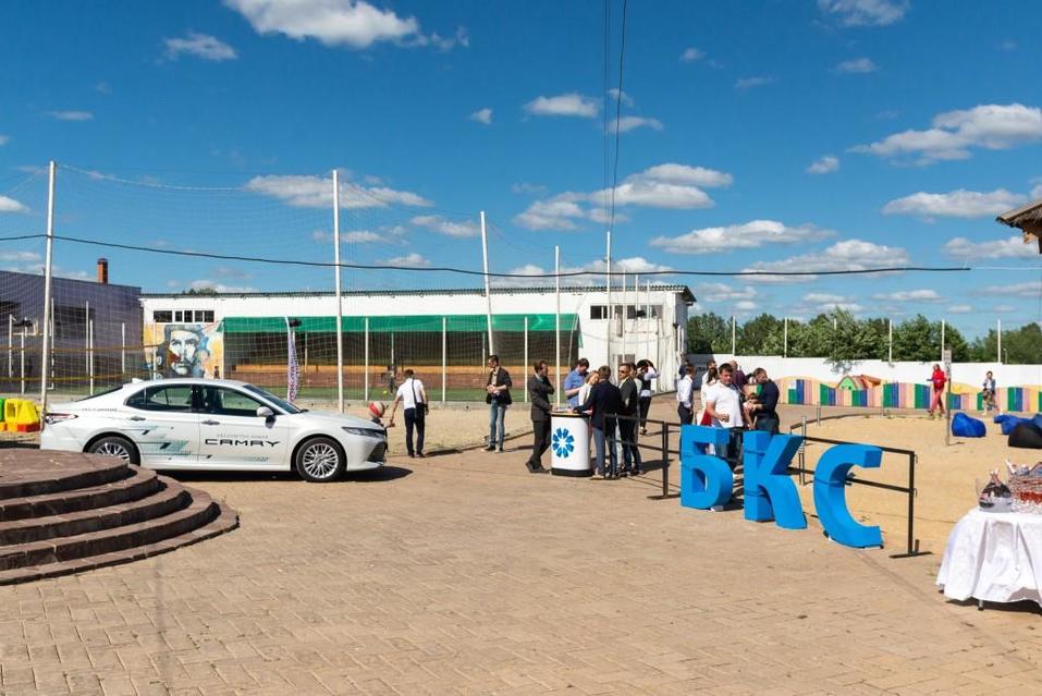 Барбекю, коктейли, лето: БКС принес в Екатеринбург кубинскую жару. ФОТОРЕПОРТАЖ 2 Барбекю, коктейли, лето: БКС принес в Екатеринбург кубинскую жару. ФОТОРЕПОРТАЖ 2