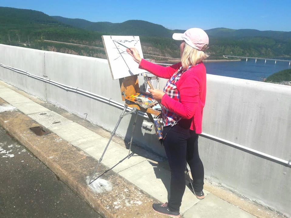 На красноярской ГЭС состоялся пленэр для членов Союза художников России 3 На красноярской ГЭС состоялся пленэр для членов Союза художников России 3
