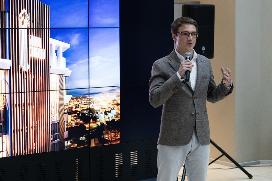 СК «Легион» собрал гостей на Барбекю Party, чтобы рассказать об уникальной «Башне Свободы» 1 СК «Легион» собрал гостей на Барбекю Party, чтобы рассказать об уникальной «Башне Свободы» 1