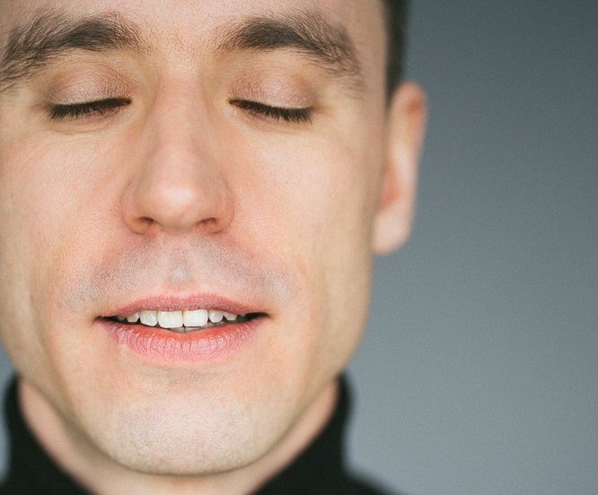 «Пока что я шарлатан». Как чайный гуру стал лечить бизнесменов от депрессии и аллергии 2 «Пока что я шарлатан». Как чайный гуру стал лечить бизнесменов от депрессии и аллергии 2