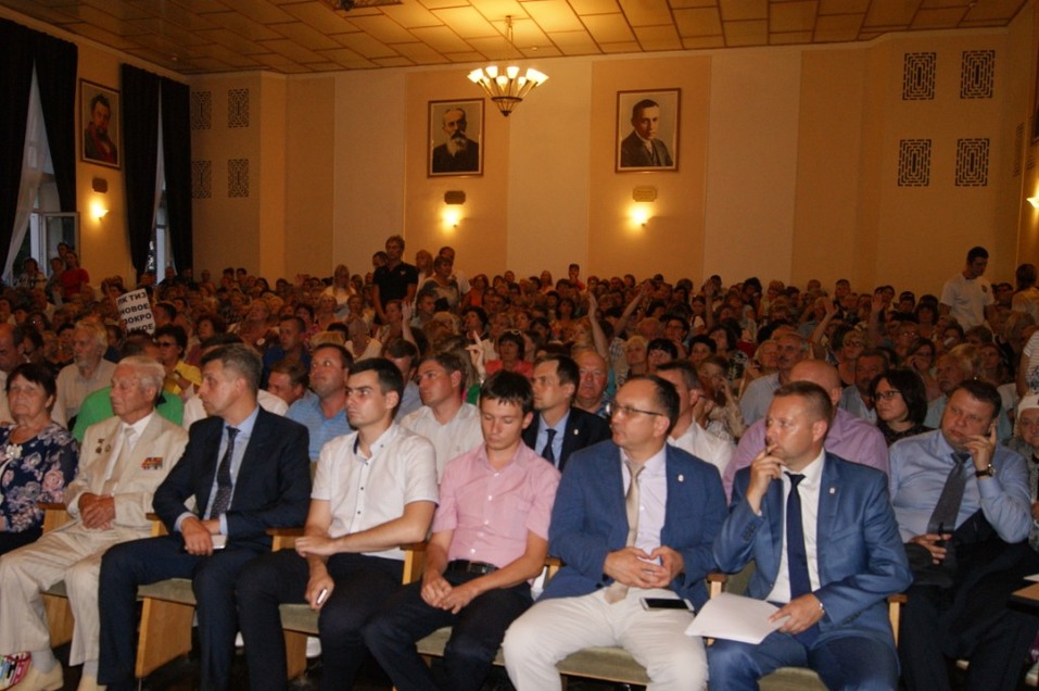 Детские сады, внутридворовые территории. О чем говорили нижегородцы с мэром 1 Детские сады, внутридворовые территории. О чем говорили нижегородцы с мэром 1