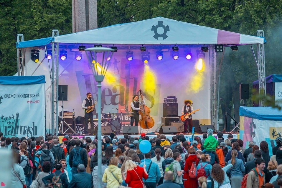 Be Brand Group изменит рекламный рынок. Что ждет спонсоров и продюсеров городских событий? 1 Be Brand Group изменит рекламный рынок. Что ждет спонсоров и продюсеров городских событий? 1