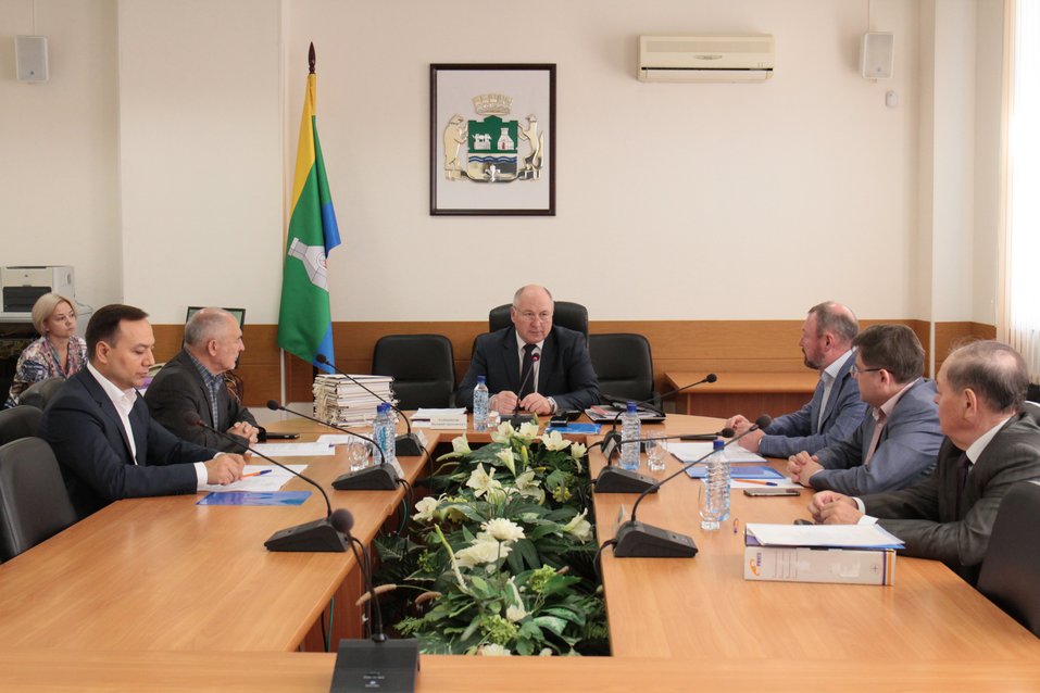 Неожиданный список. Названы фамилии трех главных претендентов на кресло мэра Екатеринбурга 1 Неожиданный список. Названы фамилии трех главных претендентов на кресло мэра Екатеринбурга 1