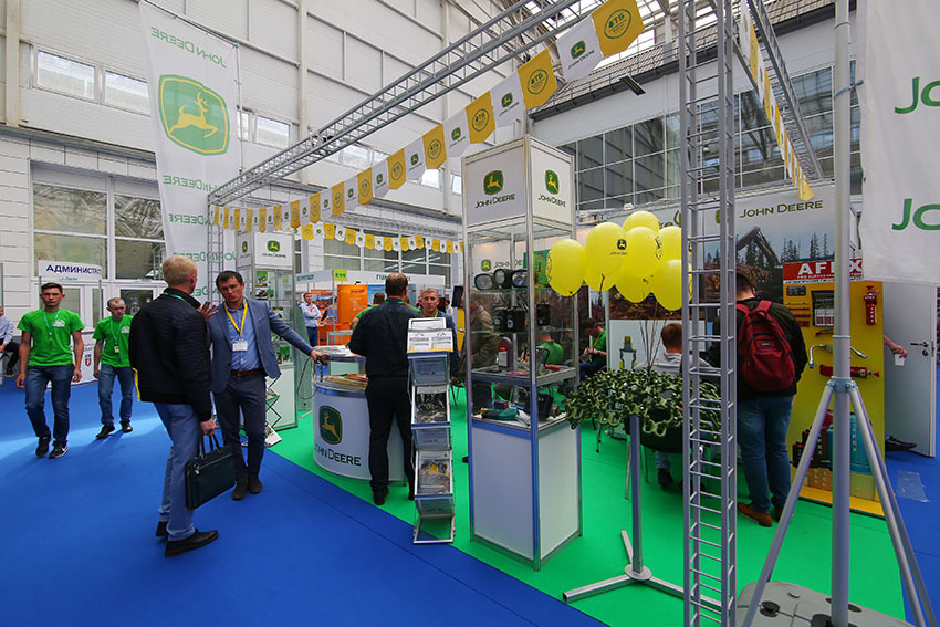 В Красноярске открылась масштабная международная выставка «ЭКСПОДРЕВ» 3 В Красноярске открылась масштабная международная выставка «ЭКСПОДРЕВ» 3