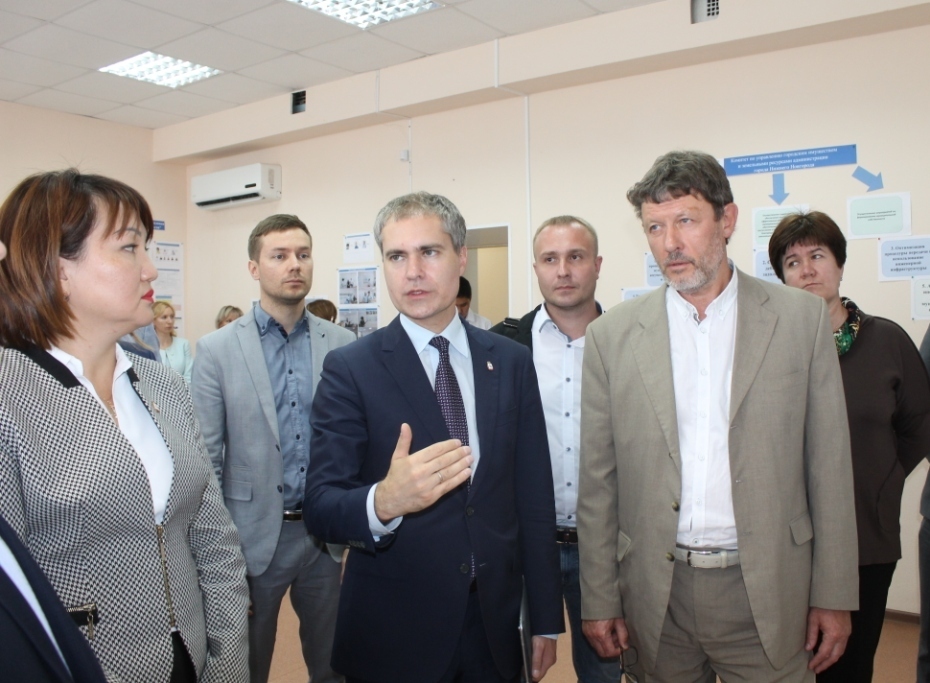 Сотрудники КУГИ представили проекты в рамках программы «Эффективный муниципалитет» 2 Сотрудники КУГИ представили проекты в рамках программы «Эффективный муниципалитет» 2