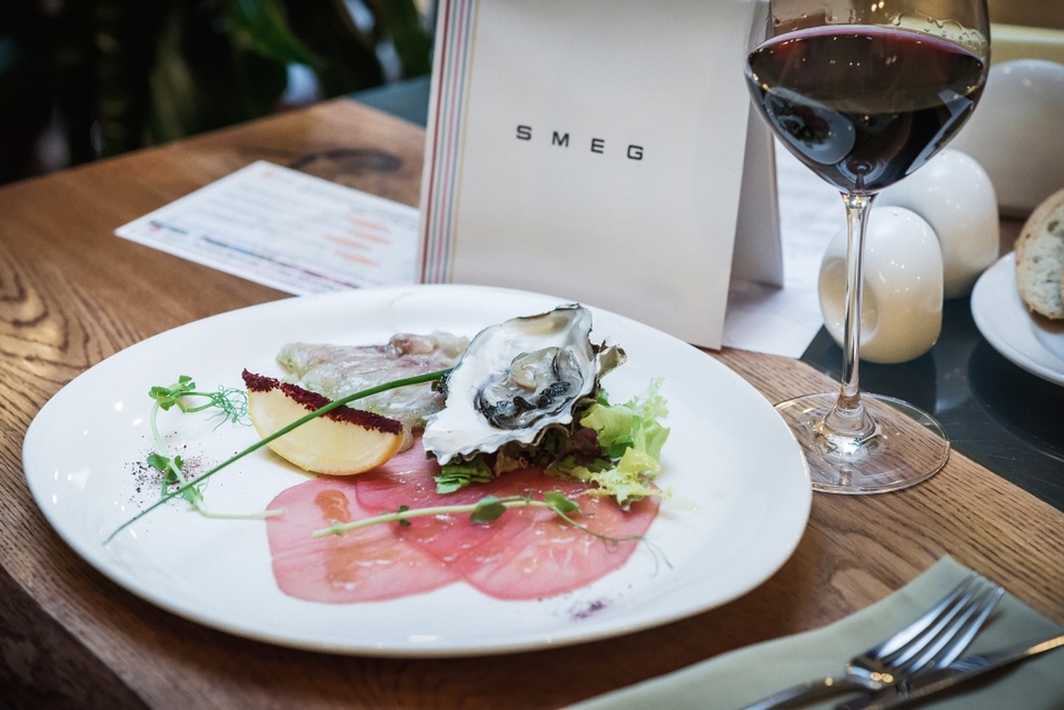 Стильное кафе с атмосферой лета и тепла, расположилось в самом центре нашего города 2 Стильное кафе с атмосферой лета и тепла, расположилось в самом центре нашего города 2