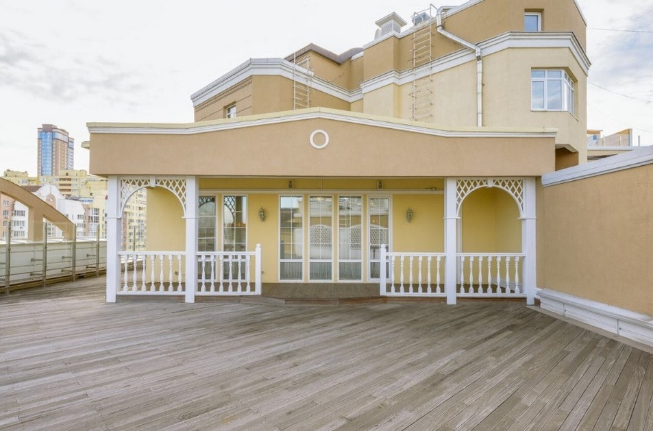 В центре Екатеринбурга продают жилую башню. За что просят 75 млн руб.? 3 В центре Екатеринбурга продают жилую башню. За что просят 75 млн руб.? 3