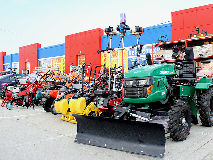«Новомосковский» – перезагрузка. Торговый комплекс ожидает проверка на прочность 3 «Новомосковский» – перезагрузка. Торговый комплекс ожидает проверка на прочность 3