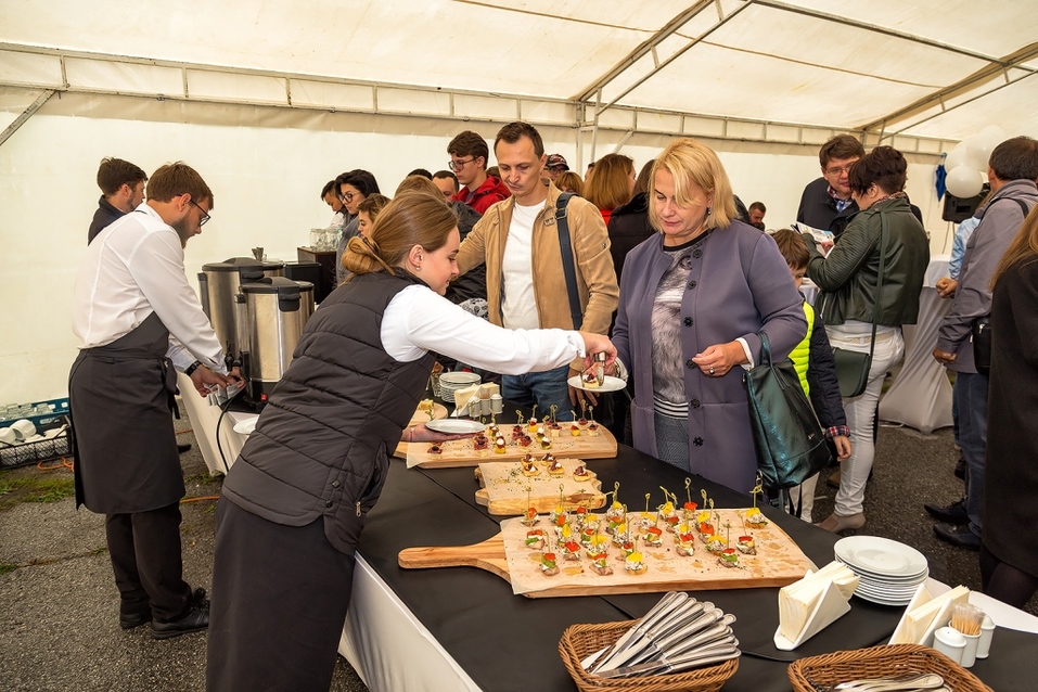 Tesla «Фридом Финанс» прошла тест-драйв в Новосибирске 7 Tesla «Фридом Финанс» прошла тест-драйв в Новосибирске 7