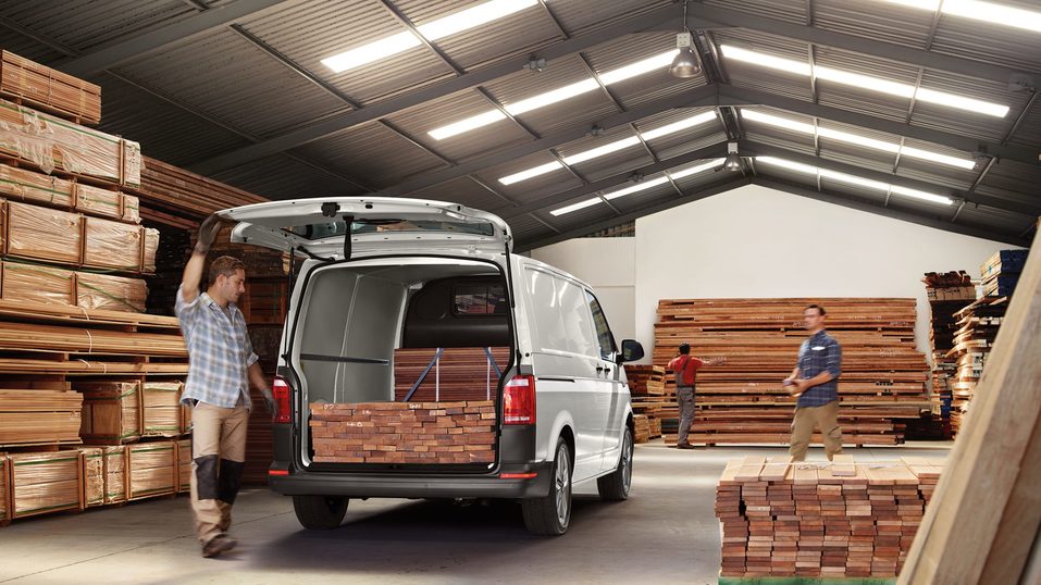 Volkswagen T6: авто-партнер для бизнеса в шестом поколении 2 Volkswagen T6: авто-партнер для бизнеса в шестом поколении 2