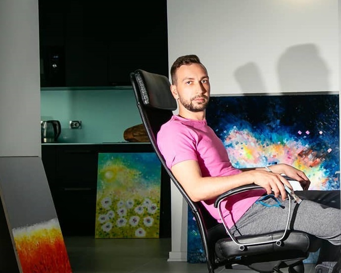 Директор челябинского института «УралНИИСтромПроект» проводит выставку-аукцион живописи 2 Директор челябинского института «УралНИИСтромПроект» проводит выставку-аукцион живописи 2