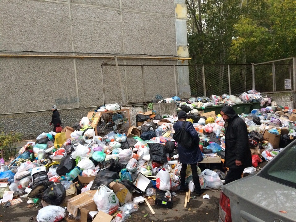 Екатеринбургу грозит мусорный коллапс. Прокуратура вынесла предупреждение мэрии 2 Екатеринбургу грозит мусорный коллапс. Прокуратура вынесла предупреждение мэрии 2