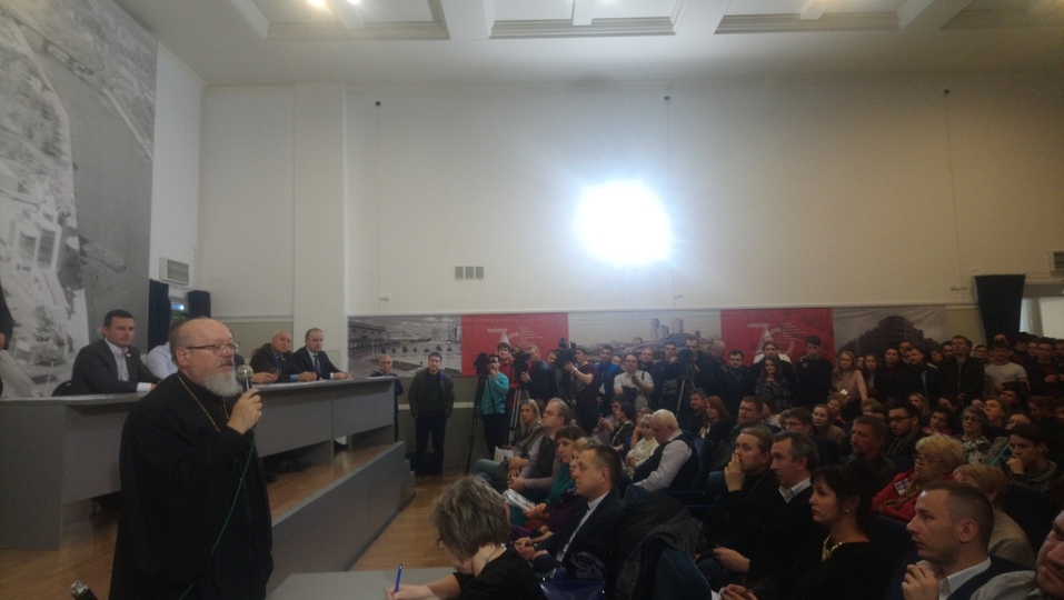 «Нас столкнули лбами». Как сорвались слушания по строительству часовни у ЮУрГУ 4 «Нас столкнули лбами». Как сорвались слушания по строительству часовни у ЮУрГУ 4