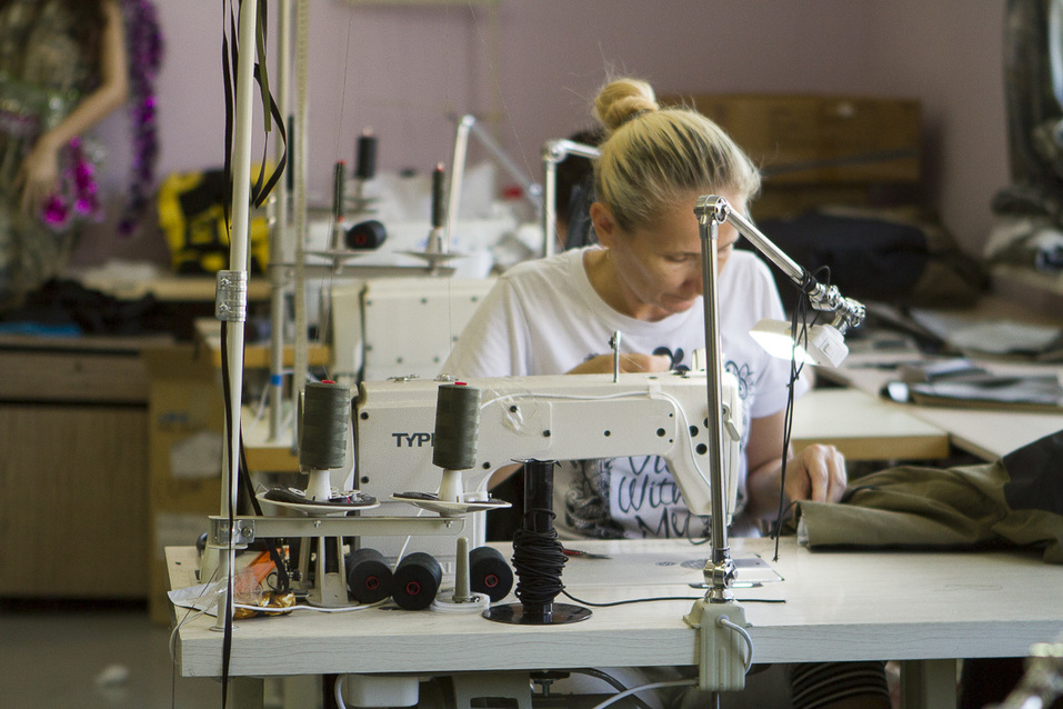 Непотопляемые костюмы поедут с Урала в Европу. Как понравиться Путину, армии и иностранцам 2 Непотопляемые костюмы поедут с Урала в Европу. Как понравиться Путину, армии и иностранцам 2