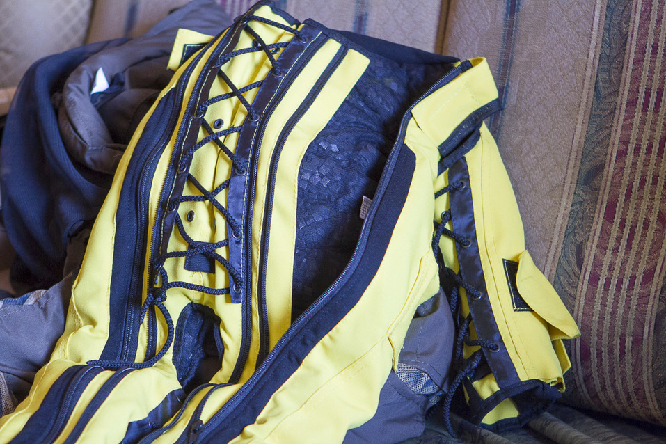 Непотопляемые костюмы поедут с Урала в Европу. Как понравиться Путину, армии и иностранцам 3 Непотопляемые костюмы поедут с Урала в Европу. Как понравиться Путину, армии и иностранцам 3