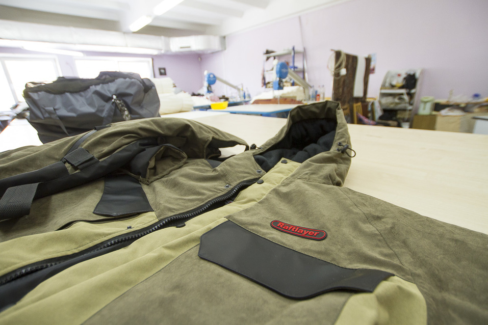 Непотопляемые костюмы поедут с Урала в Европу. Как понравиться Путину, армии и иностранцам 13 Непотопляемые костюмы поедут с Урала в Европу. Как понравиться Путину, армии и иностранцам 13