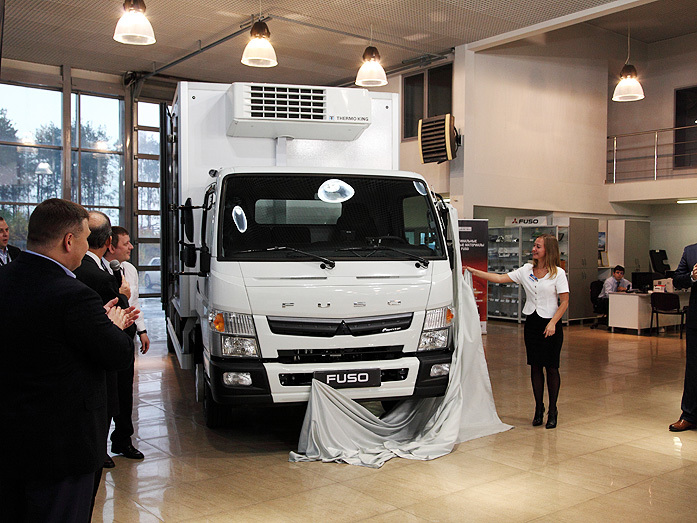 «В своем классе это бестселлер» – бизнесмены протестировали новое авто японского бренда 1 «В своем классе это бестселлер» – бизнесмены протестировали новое авто японского бренда 1