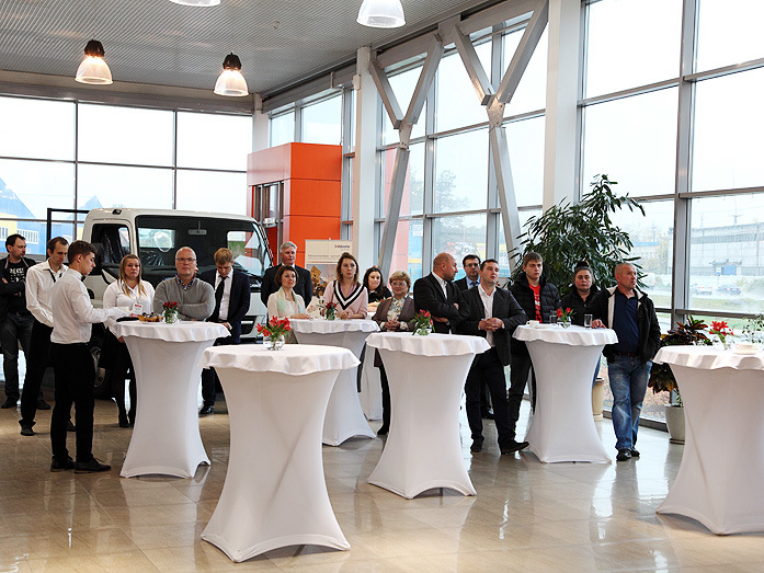 «В своем классе это бестселлер» – бизнесмены протестировали новое авто японского бренда 4 «В своем классе это бестселлер» – бизнесмены протестировали новое авто японского бренда 4