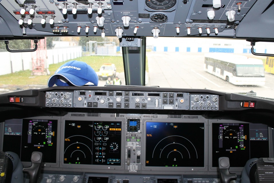 S7 презентовала купленный ею Boeing нового поколения. Фото 7 S7 презентовала купленный ею Boeing нового поколения. Фото 7