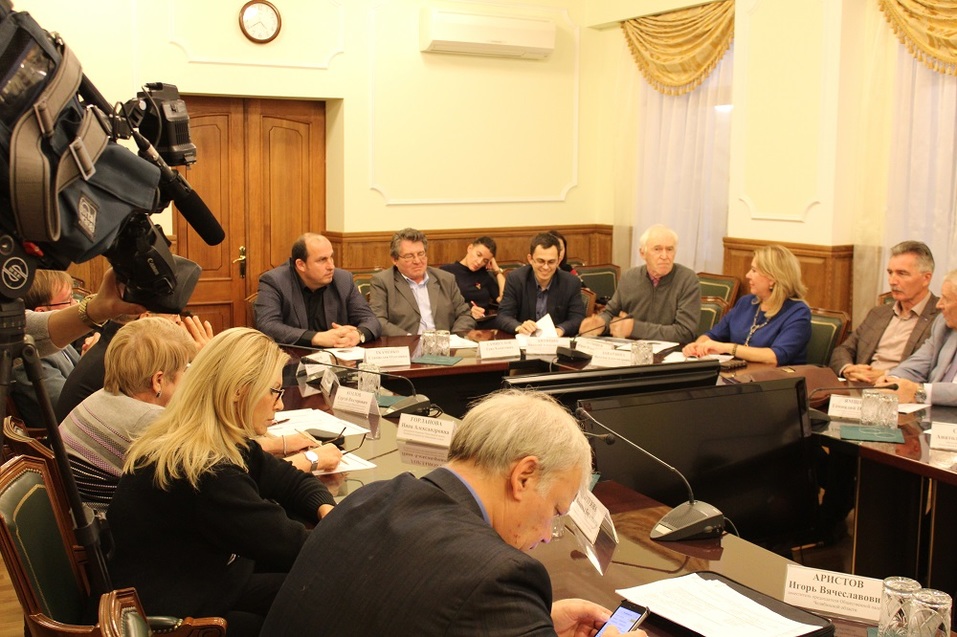 «Курчатов — это исток атомной бомбы». Как спорят о будущем имени аэропорта в Челябинске 3 «Курчатов — это исток атомной бомбы». Как спорят о будущем имени аэропорта в Челябинске 3