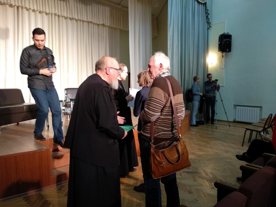 «Только церкви у ЮУрГУ не хватало». Как в Челябинске обсуждали строительство часовни 2 «Только церкви у ЮУрГУ не хватало». Как в Челябинске обсуждали строительство часовни 2