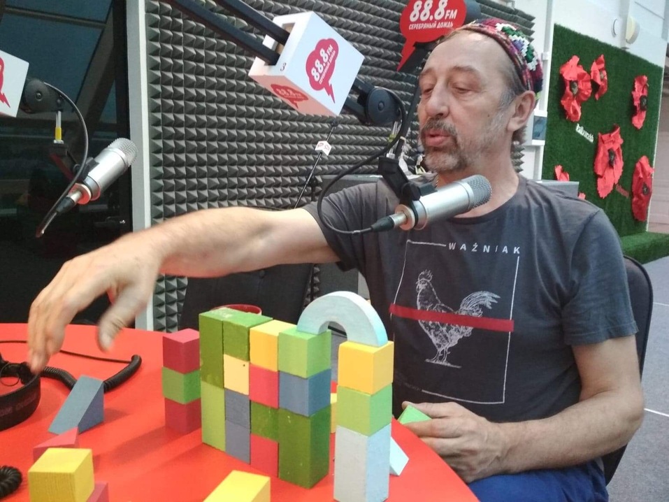 Серебряный Дождь предлагает сыграть в кубики 4 Серебряный Дождь предлагает сыграть в кубики 4