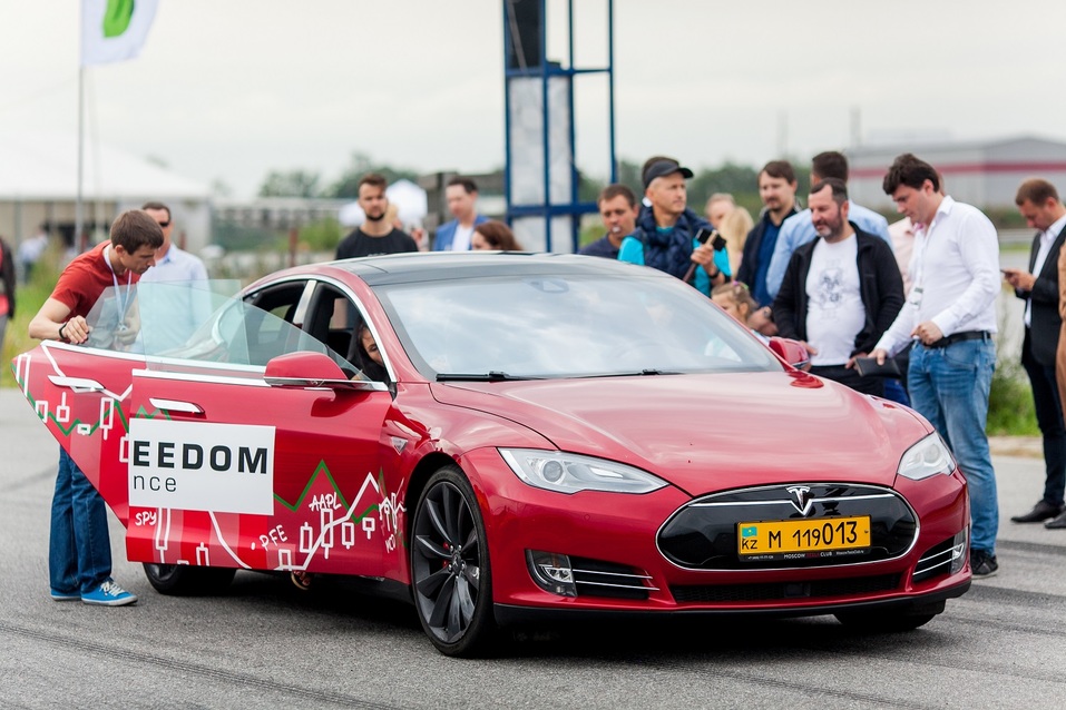 «Фридом Финанс» повысила интерес к инвестированию в ценные бумаги через гонки на Tesla 1 «Фридом Финанс» повысила интерес к инвестированию в ценные бумаги через гонки на Tesla 1