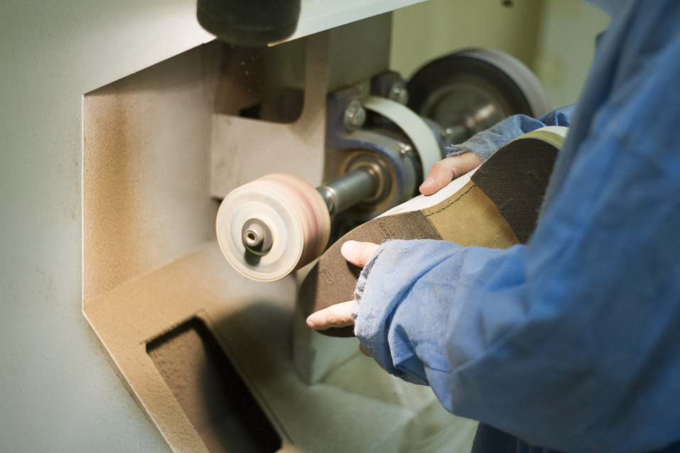 «Какие оксфорды? Наши мужчины до сих пор носят туфли. Спасибо, хоть не с костюмом «Адидас» 7 «Какие оксфорды? Наши мужчины до сих пор носят туфли. Спасибо, хоть не с костюмом «Адидас» 7