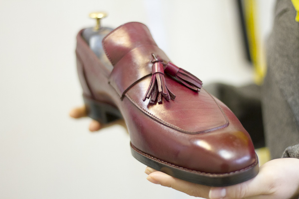 «Какие оксфорды? Наши мужчины до сих пор носят туфли. Спасибо, хоть не с костюмом «Адидас» 10 «Какие оксфорды? Наши мужчины до сих пор носят туфли. Спасибо, хоть не с костюмом «Адидас» 10