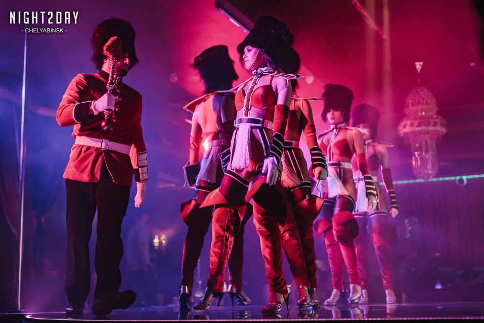 Танцор Тарзан-Глушко и модельмен Эдуард Кривенко выберут лучшую танцовщицу в Челябинске 3 Танцор Тарзан-Глушко и модельмен Эдуард Кривенко выберут лучшую танцовщицу в Челябинске 3