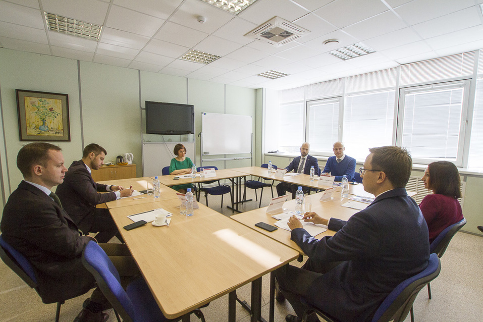 Тревожность нарастает. Как не лишиться всех денег в 2019 году – КРУГЛЫЙ СТОЛ 9 Тревожность нарастает. Как не лишиться всех денег в 2019 году – КРУГЛЫЙ СТОЛ 9